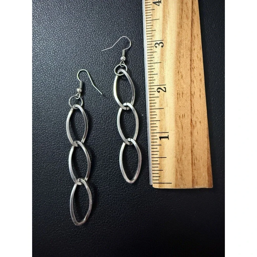 Womens Earrings Long Chain Link Silver Tone French Wire Pierced Dangle Approx 3”